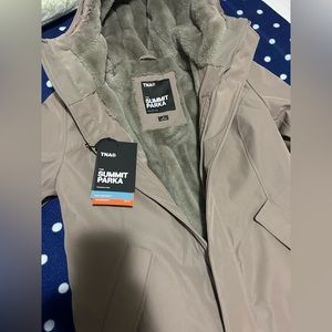 Aritzia TNA Summit Parka